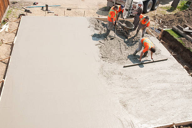 Best Concrete Repair Services  in Menasha, WI